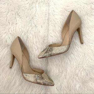 NWOB Vince Camuto Dessy Metallic Nude Pumps